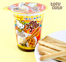 Meiji Hello Kitty Dipping Biscuit, Banana